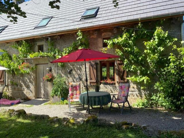 Maison De Campagne Sarroux Eksteriør bilde