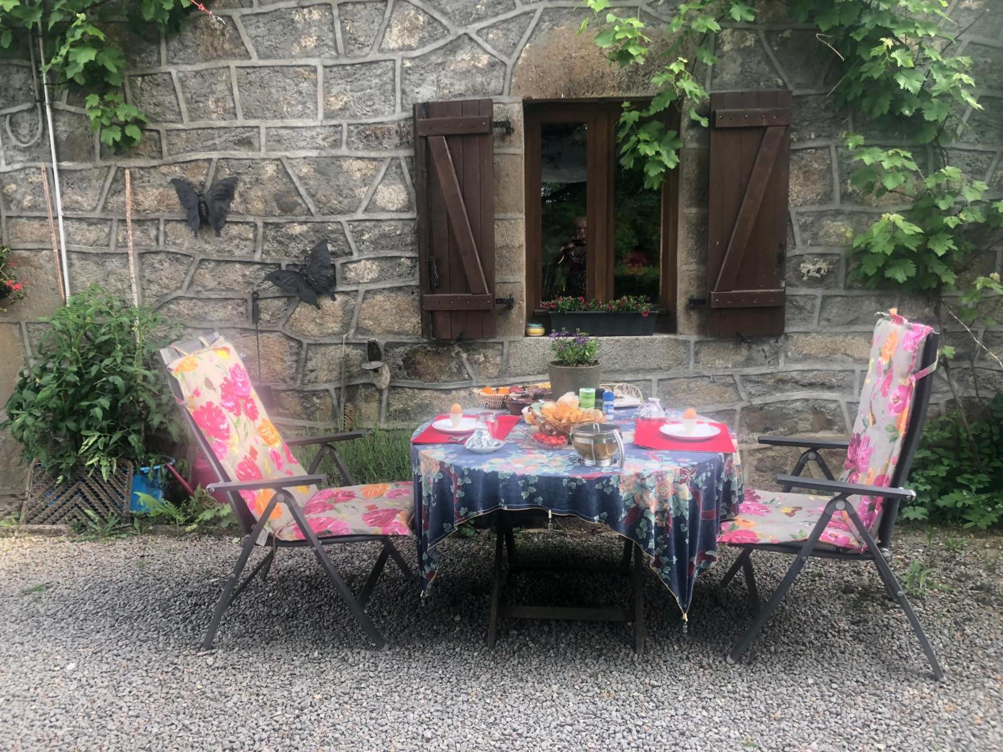 Maison De Campagne Sarroux Eksteriør bilde